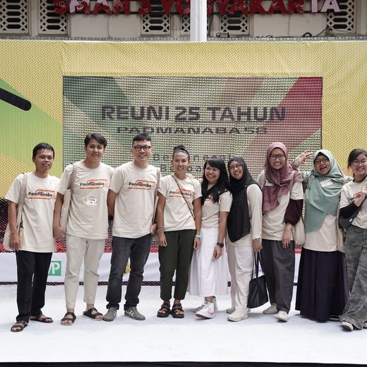 Foto Reuni 25 Tahun Padmanaba 58 8
